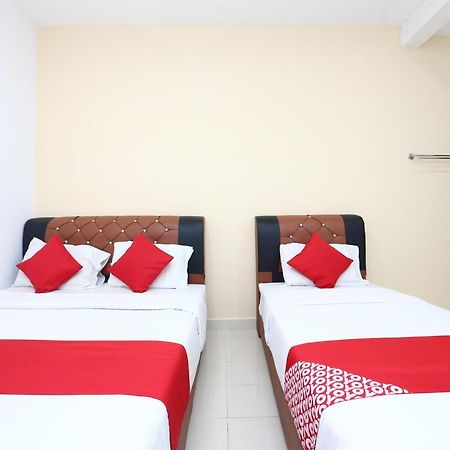 Oyo 89452 Best Eastern Hotel Kota Bharu Exterior photo